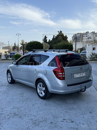 Kia Ceed 2008, 278,000 km - 1.6 л - Bakı