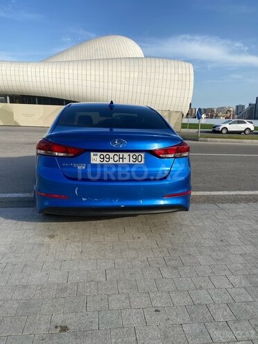 Hyundai Elantra 2015, 219,000 km - 2.0 l - Bakı