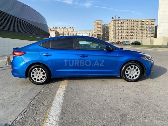 Hyundai Elantra 2015, 219,000 km - 2.0 l - Bakı