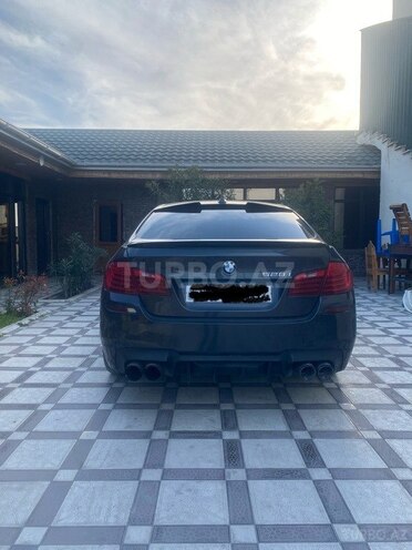 BMW 528-2
