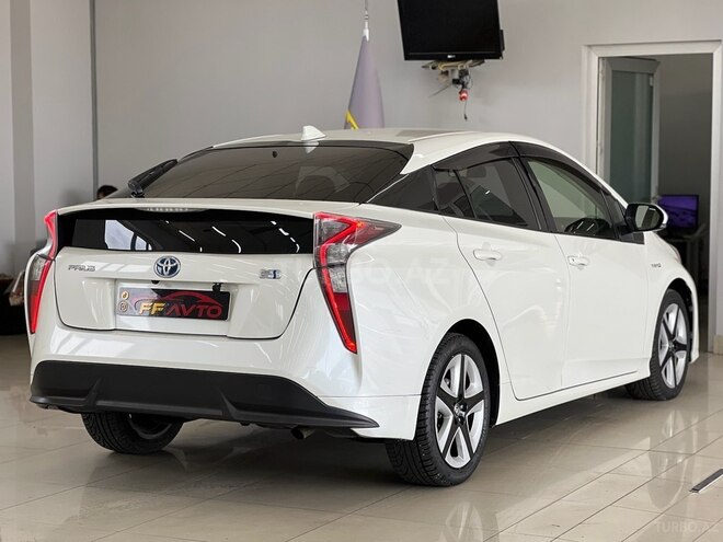 Toyota Prius 2016, 188,000 km - 1.8 l - Bakı