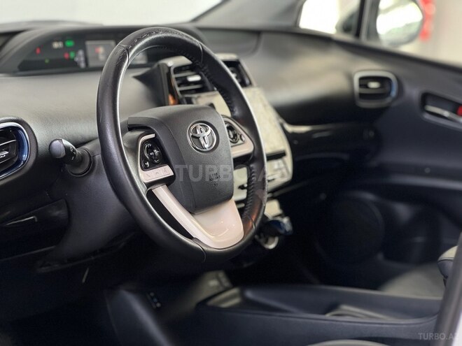 Toyota Prius 2016, 188,000 km - 1.8 l - Bakı