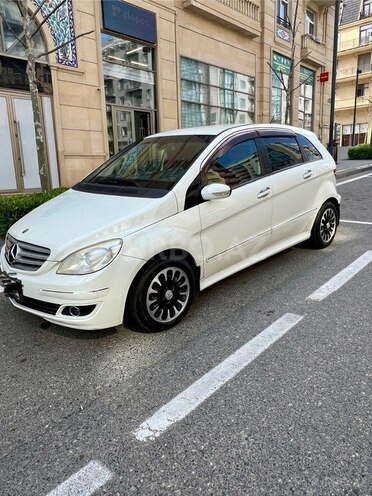 Mercedes B 170 2007, 174,300 km - 1.7 l - Bakı
