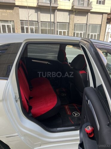 Mercedes B 170 2007, 174,300 km - 1.7 l - Bakı
