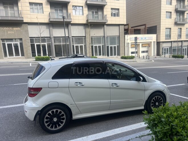 Mercedes B 170 2007, 174,300 km - 1.7 l - Bakı
