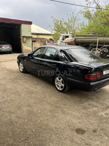 Mercedes E 200 1996, 389,483 km - 2.0 л - Ağstafa