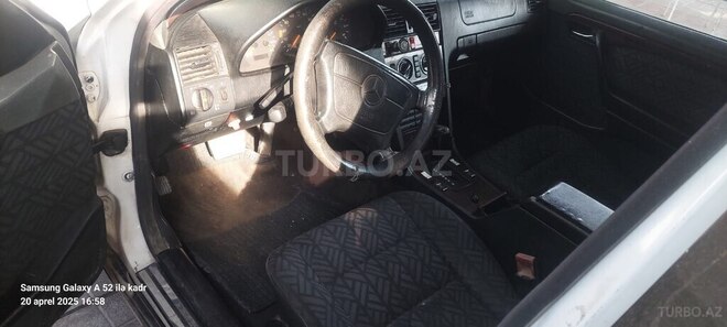 Mercedes C 220 d 1994, 200,000 km - 2.2 л - İmişli