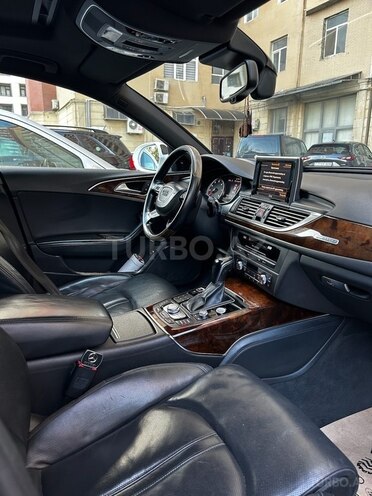 Audi A6 2015, 217,600 km - 3.0 l - Bakı