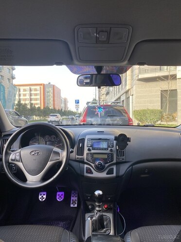 Hyundai i30 2008, 284,000 km - 1.6 l - Bakı