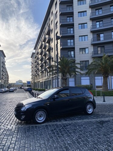 Hyundai i30 2008, 284,000 km - 1.6 l - Bakı