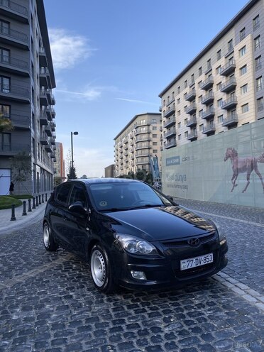 Hyundai i30 2008, 284,000 km - 1.6 l - Bakı