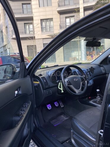 Hyundai i30 2008, 284,000 km - 1.6 l - Bakı