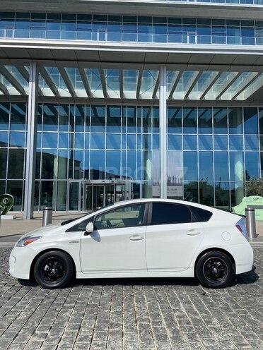 Toyota Prius 2014, 150,000 km - 1.8 l - Bakı
