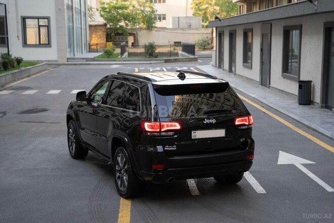 Jeep Grand Cherokee 2016, 140,000 km - 3.0 л - Bakı