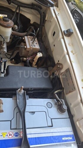 Toyota Hilux 2012, 215,000 km - 2.5 l - Bakı