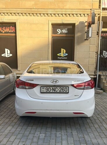Hyundai Elantra 2011, 178,800 km - 1.8 l - Bakı