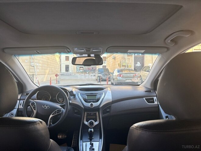 Hyundai Elantra 2011, 178,800 km - 1.8 l - Bakı