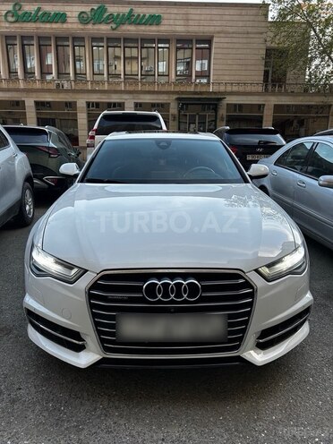 Audi A6 2015, 217,600 km - 3.0 l - Bakı