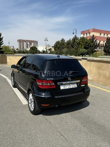 Mercedes B 170 2009, 220,000 km - 1.7 л - Bakı