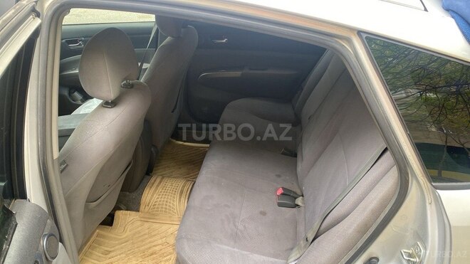 Toyota Prius-8