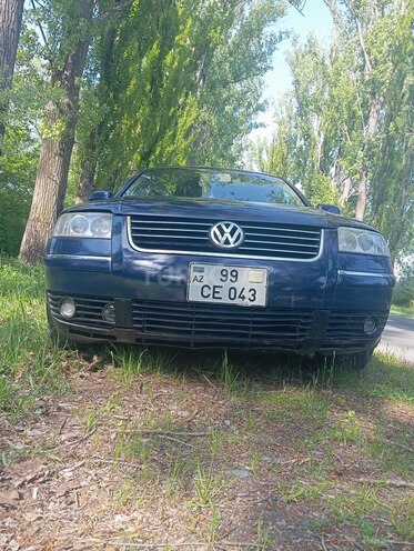 Volkswagen Passat 2001, 337,300 km - 1.8 l - Zaqatala