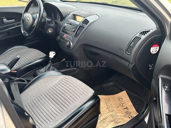 Kia Ceed 2008, 599,000 km - 1.6 л - Bakı