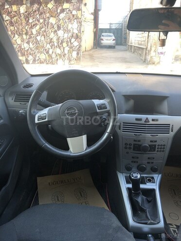 Opel Astra 2009, 183,935 km - 1.4 l - Bakı