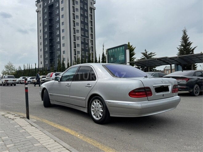 Mercedes E 220 d 2000, 580,000 km - 2.2 l - Quba