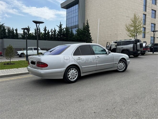 Mercedes E 220 d 2000, 580,000 km - 2.2 l - Quba