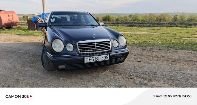 Mercedes E 280 1998, 424,417 km - 2.8 l - Yevlax