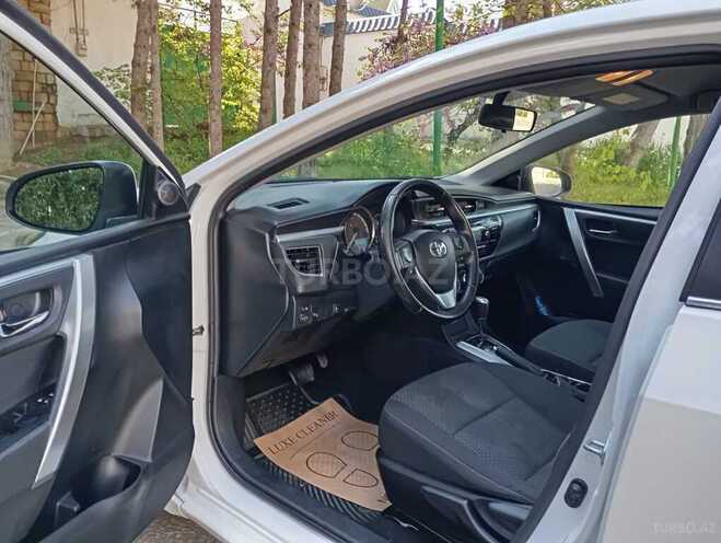 Toyota Corolla 2015, 155,000 km - 1.6 l - Bakı