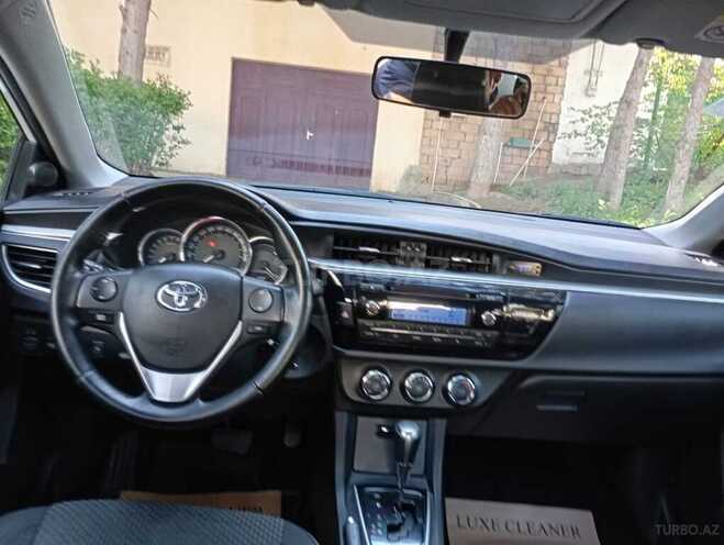 Toyota Corolla 2015, 155,000 km - 1.6 l - Bakı