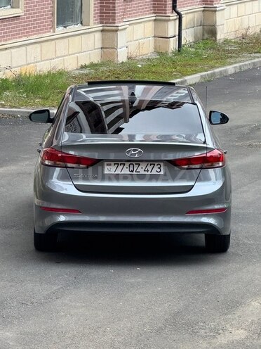 Hyundai Elantra 2018, 97,000 km - 2.0 l - Zaqatala
