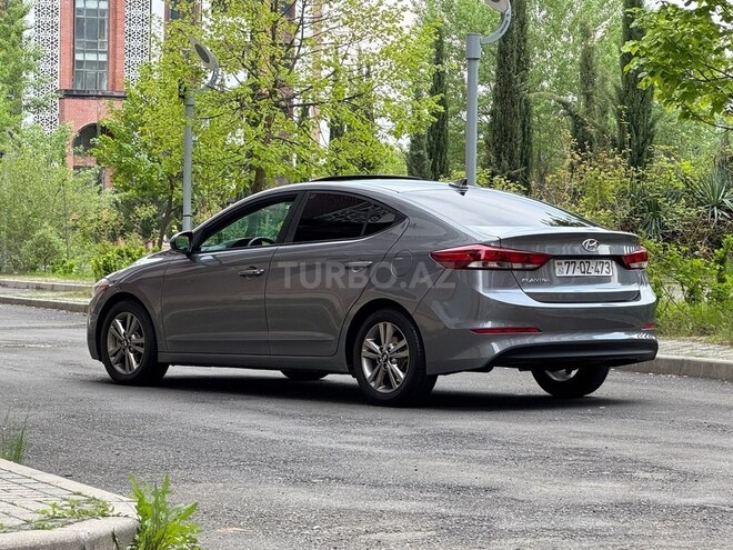 Hyundai Elantra 2018, 97,000 km - 2.0 l - Zaqatala
