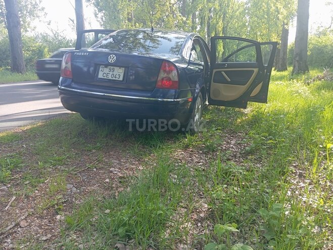 Volkswagen Passat 2001, 337,300 km - 1.8 l - Zaqatala