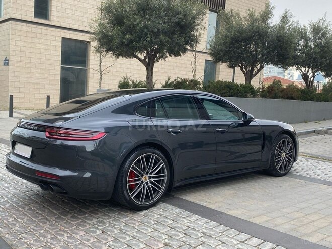 Porsche Panamera 2018, 130,000 km - 3.0 l - Bakı