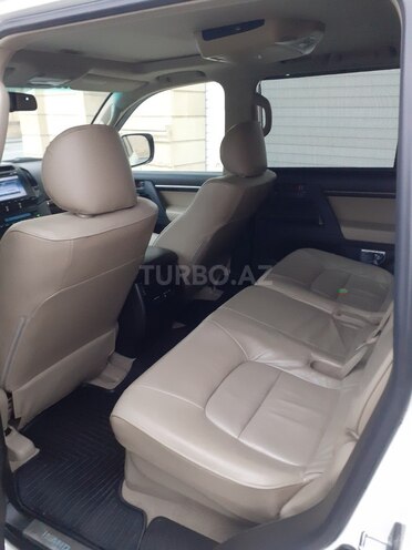 Toyota Land Cruiser 2010, 143,000 km - 4.0 l - Bakı
