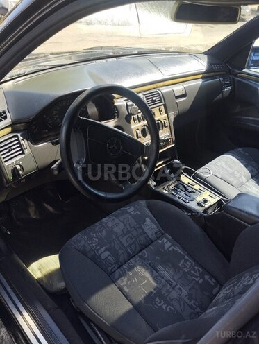 Mercedes E 230 1997, 530,000 km - 2.3 l - Göyçay
