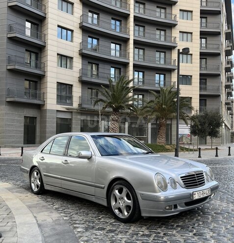 Mercedes E 430 2000, 145,000 km - 4.3 l - Bakı