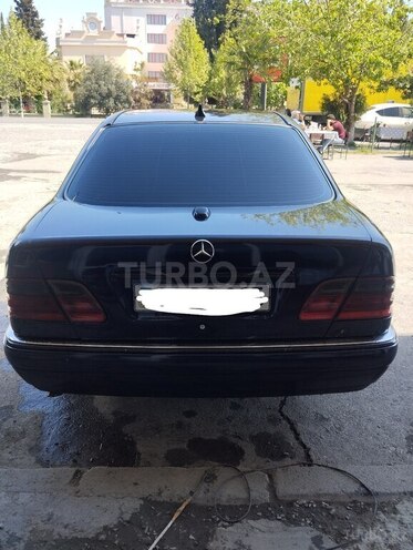 Mercedes E 230 1997, 530,000 km - 2.3 l - Göyçay