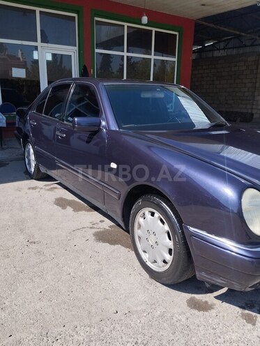 Mercedes E 230 1997, 530,000 km - 2.3 l - Göyçay