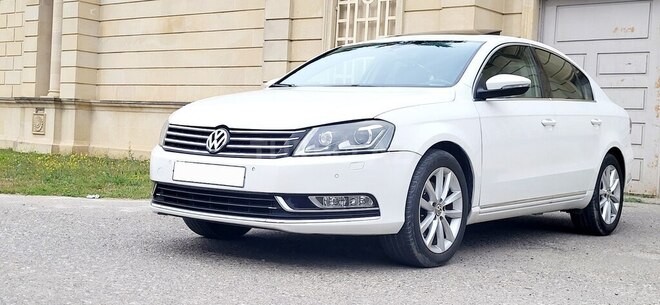 Volkswagen Passat 2012, 181,000 km - 1.8 л - Bakı