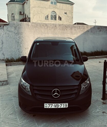 Mercedes Vito 2015, 310,000 km - 2.2 l - Bakı