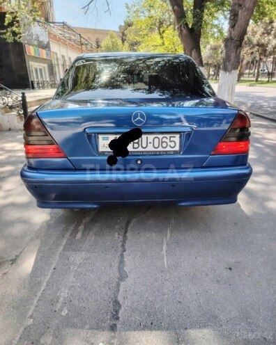 Mercedes C 240 1999, 320,000 km - 2.4 l - Bakı