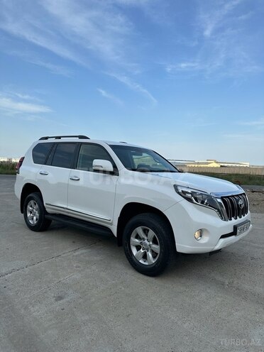 Toyota Land Cruiser Prado 2015, 275,000 km - 2.8 l - Bakı