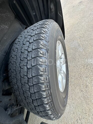 Toyota Land Cruiser Prado 2015, 275,000 km - 2.8 l - Bakı
