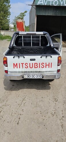 Mitsubishi L200 2008, 259,000 km - 2.5 l - Bakı