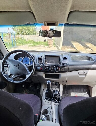 Mitsubishi L200 2008, 259,000 km - 2.5 l - Bakı