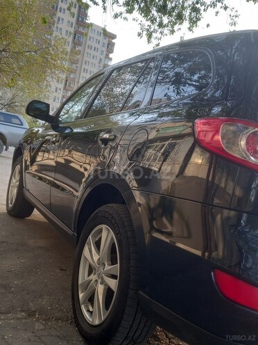 Hyundai Santa Fe 2010, 268,200 km - 2.0 l - Bakı