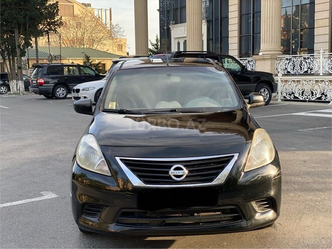 Nissan Sunny 2015, 332,000 km - 1.6 l - Bakı
